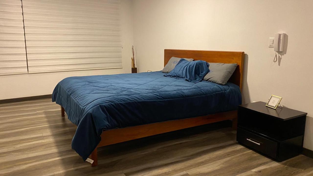 Ferienwohnung Apartamento En Zona Exclusiva De Cuenca Exterior foto